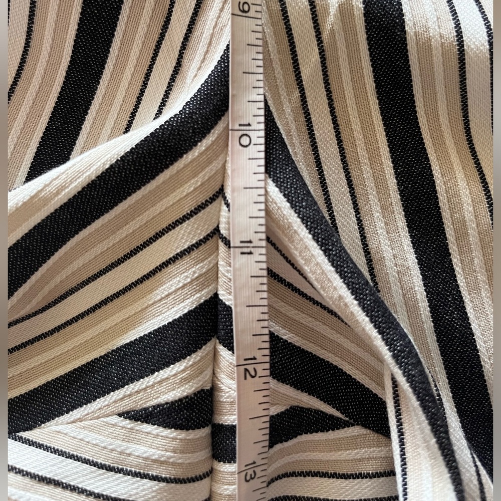Express NEW ankle, high rise, “paperbag” ruffled waist, 10R pant - Picture 10 of 16